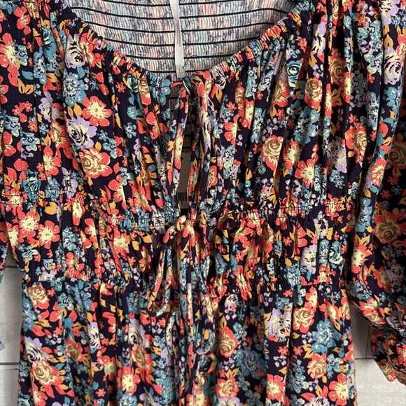 NWT FREE PEOPLE ‘Show Me Love’ Linen Blend Floral Romper Jumpsuit - Picture 12 of 14